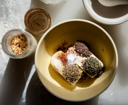 BFN 1 Butterflake Herb Rolls-6