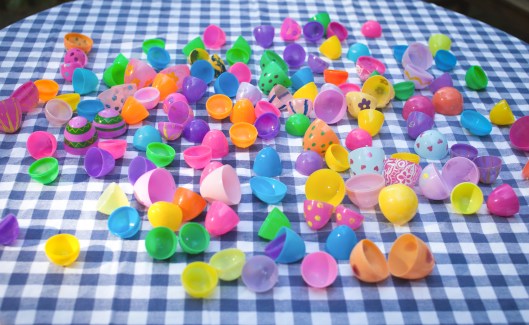 drying plastic eggs-