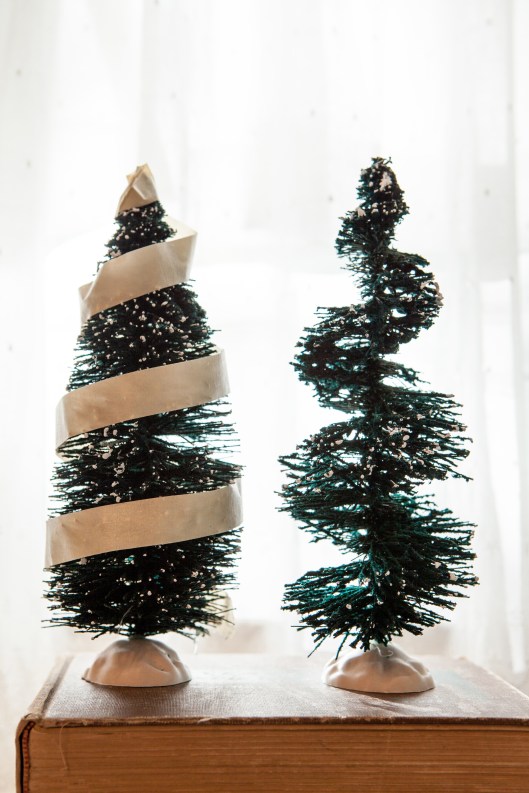 13 Pearl Bottle Brush Topiary