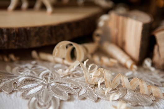 4-christmas-wood-tablescape
