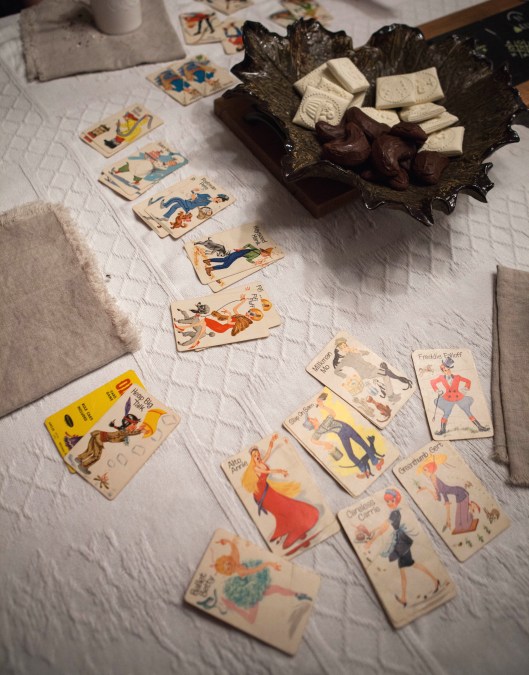 14 Winter Game Weekend vintage Old Maid cards.jpg