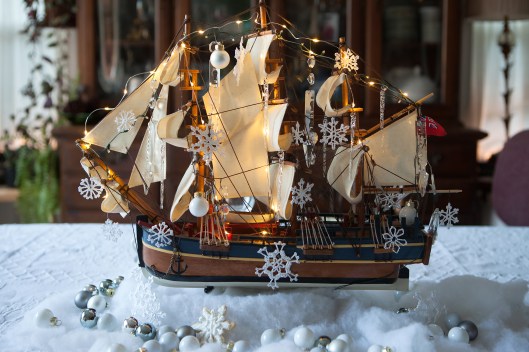 10 Christmas at Sea tablescape-0489