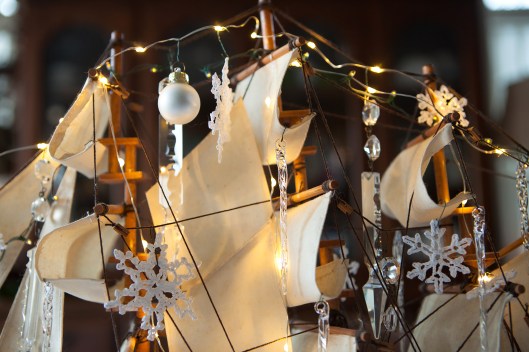 4 Christmas at Sea tablescape-0487